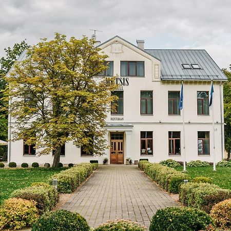 Hotel Metsis Valga Exterior foto